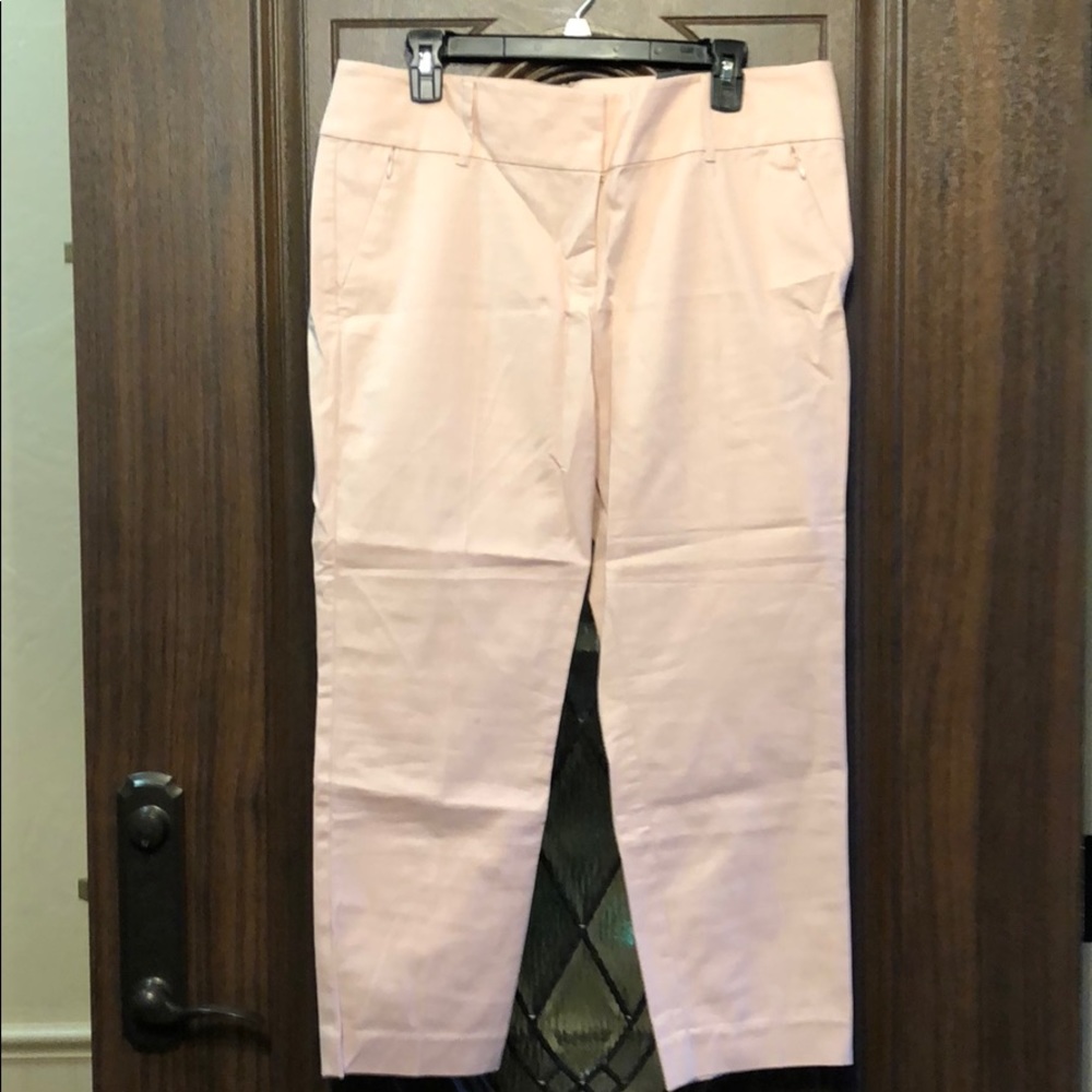 Ann Taylor size 12 crop pant.